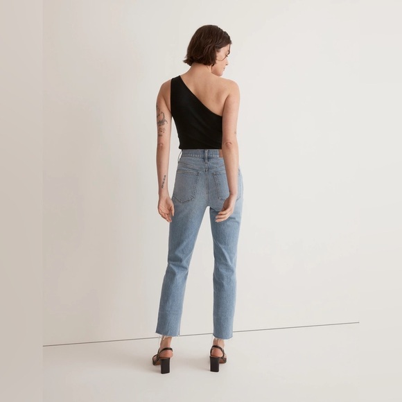 Madewell The Perfect Vintage Jean in Bradwell Wash - Picture 4 of 12